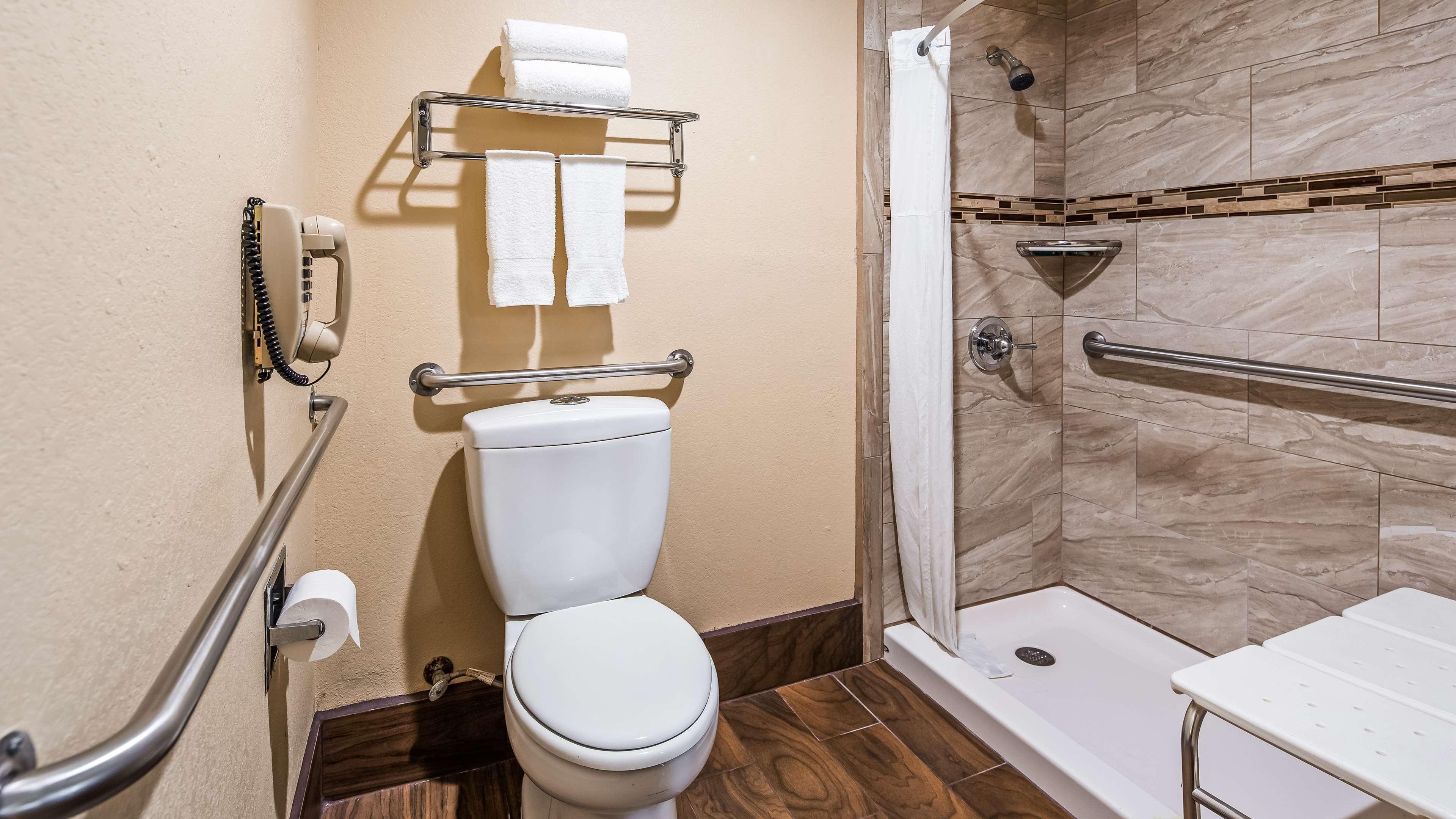 Surestay Plus Hotel By Best Western Kearney Екстериор снимка