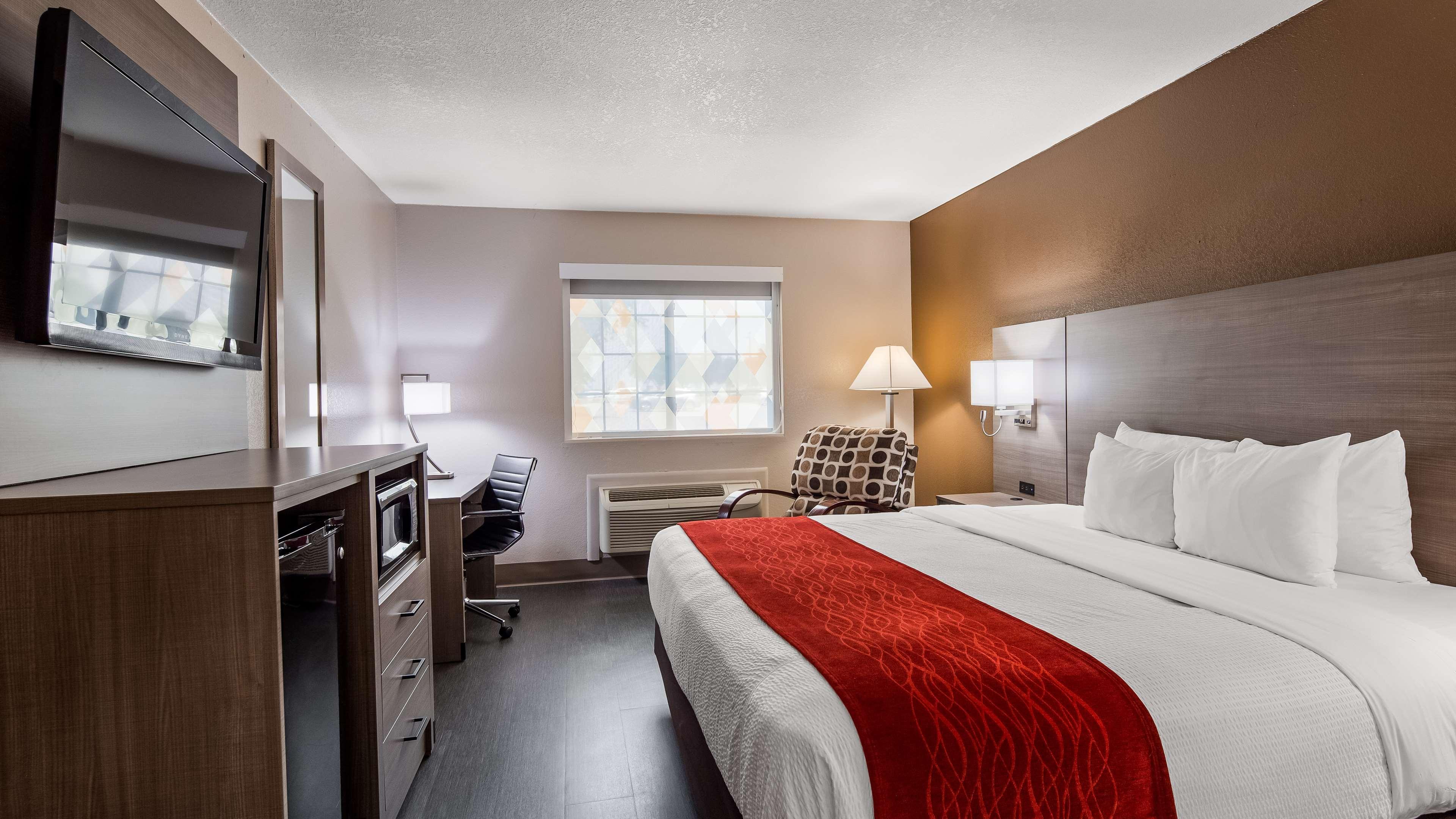 Surestay Plus Hotel By Best Western Kearney Екстериор снимка