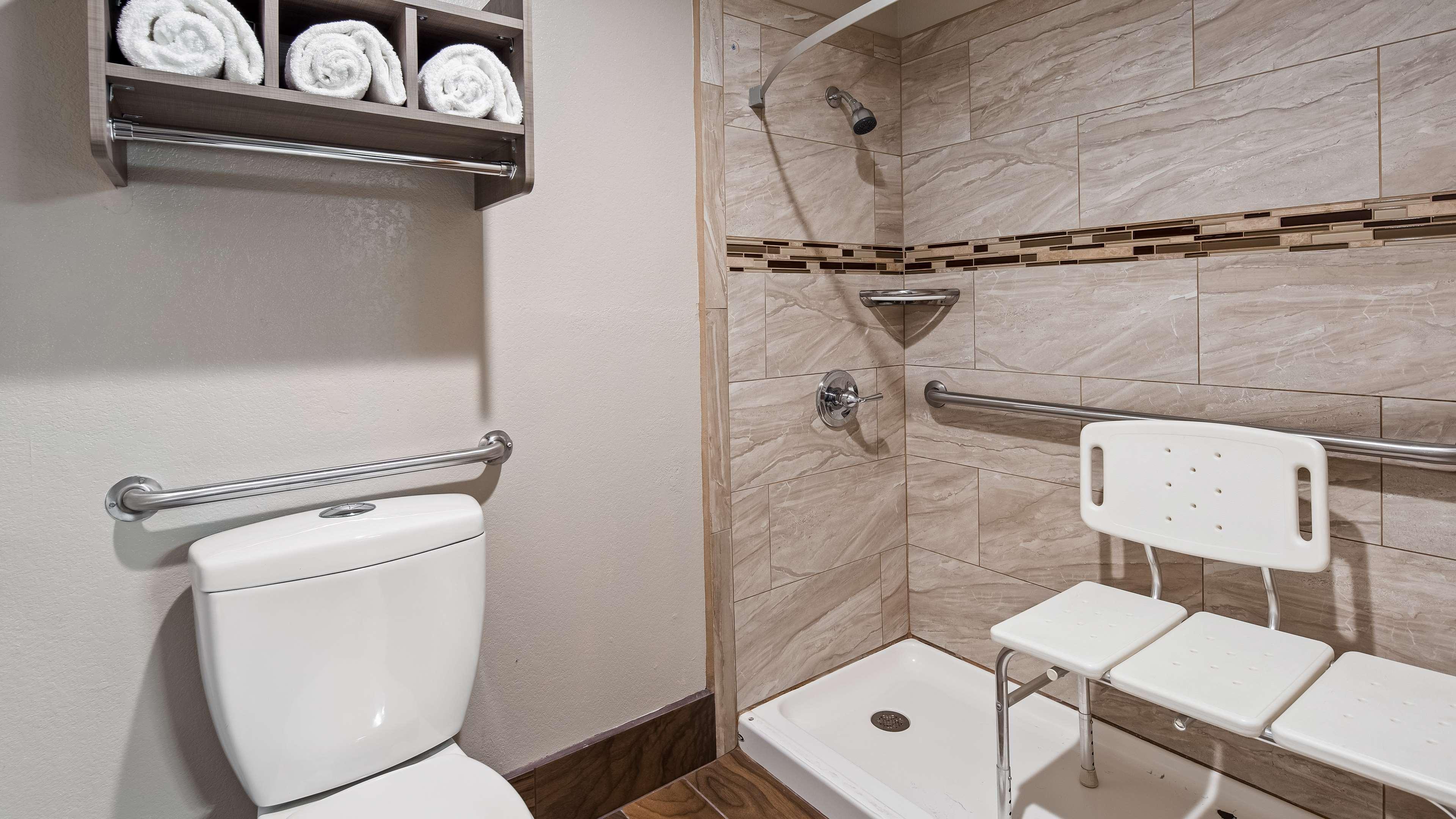 Surestay Plus Hotel By Best Western Kearney Екстериор снимка