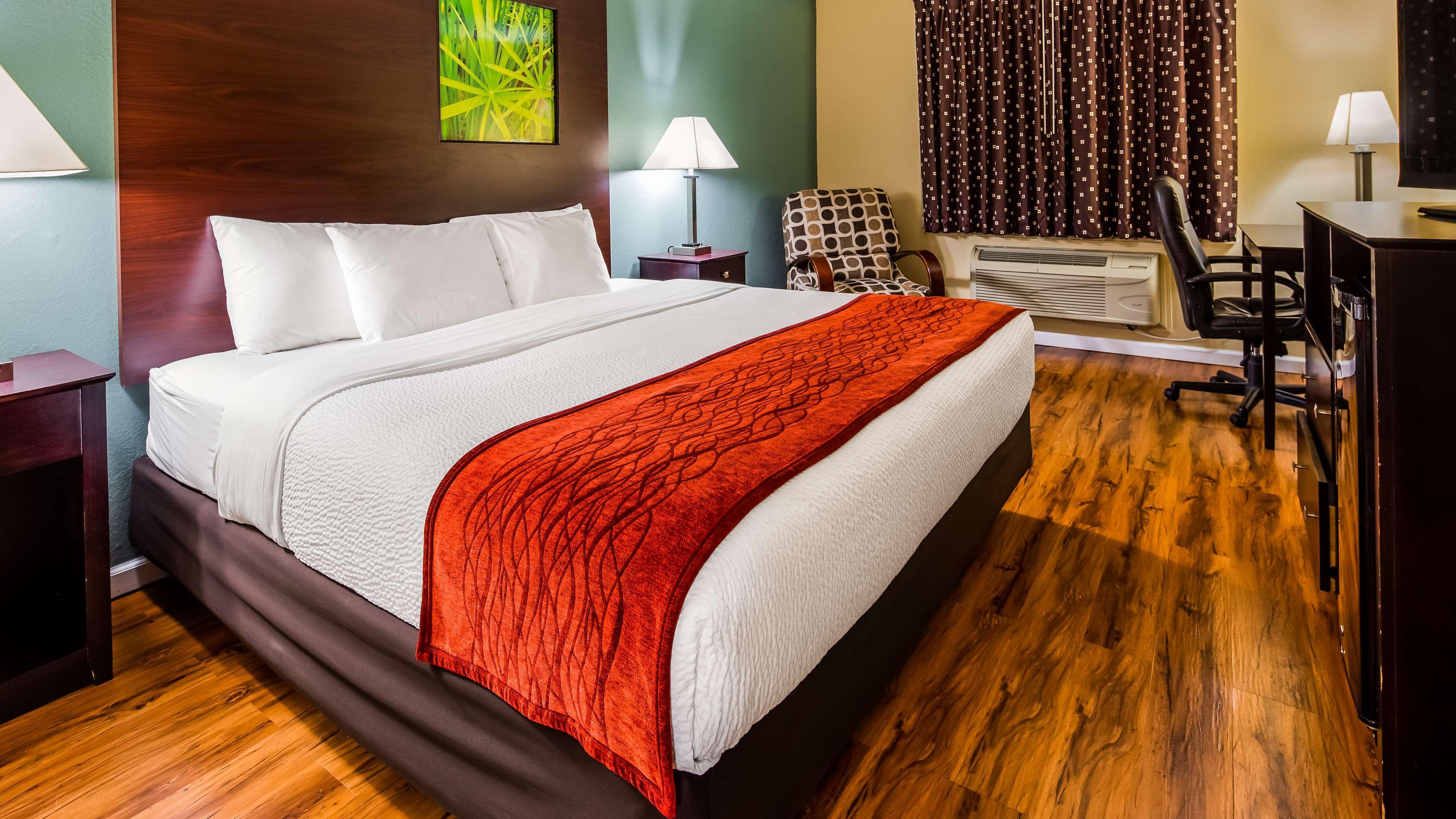 Surestay Plus Hotel By Best Western Kearney Екстериор снимка