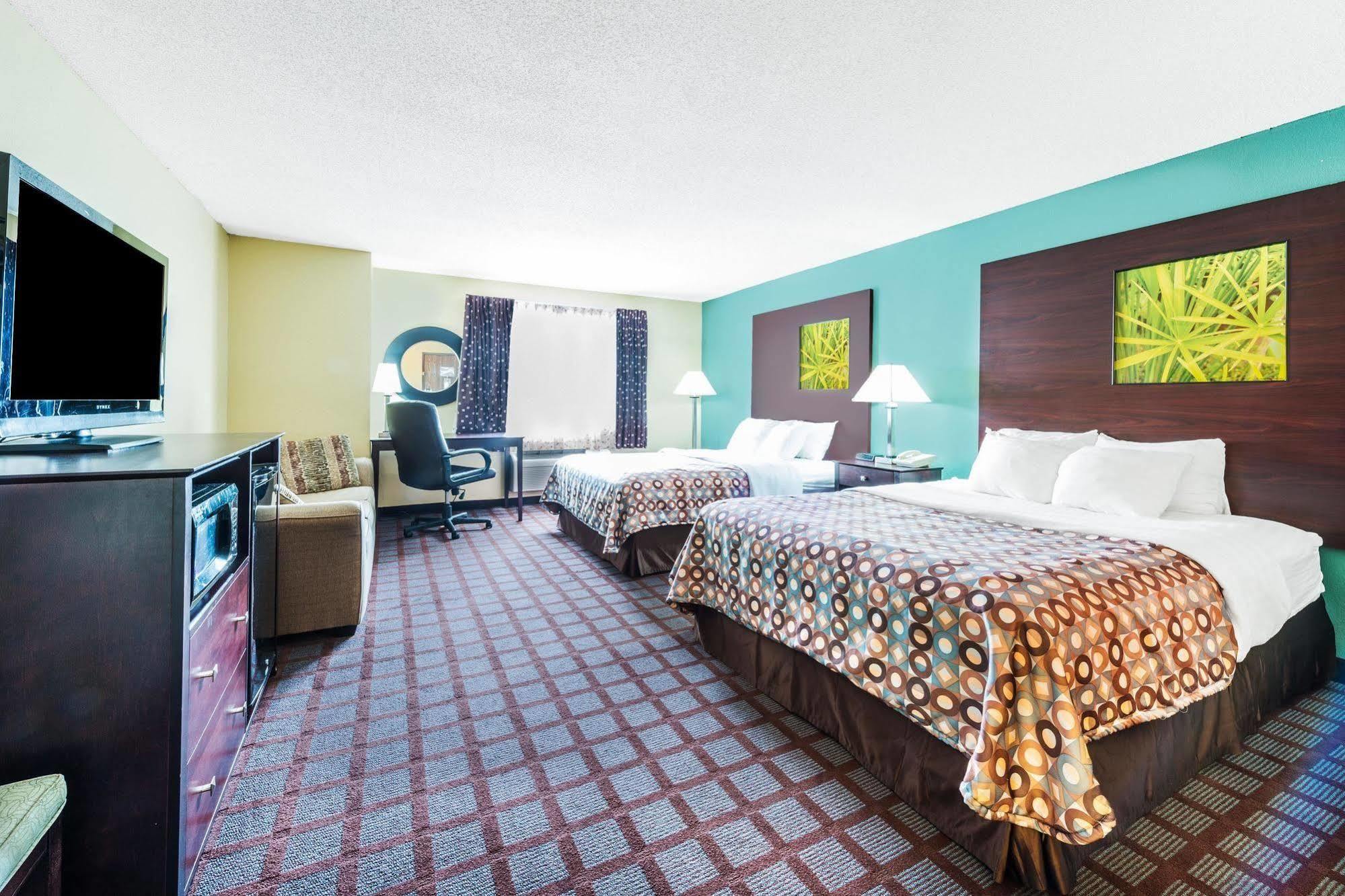 Surestay Plus Hotel By Best Western Kearney Екстериор снимка