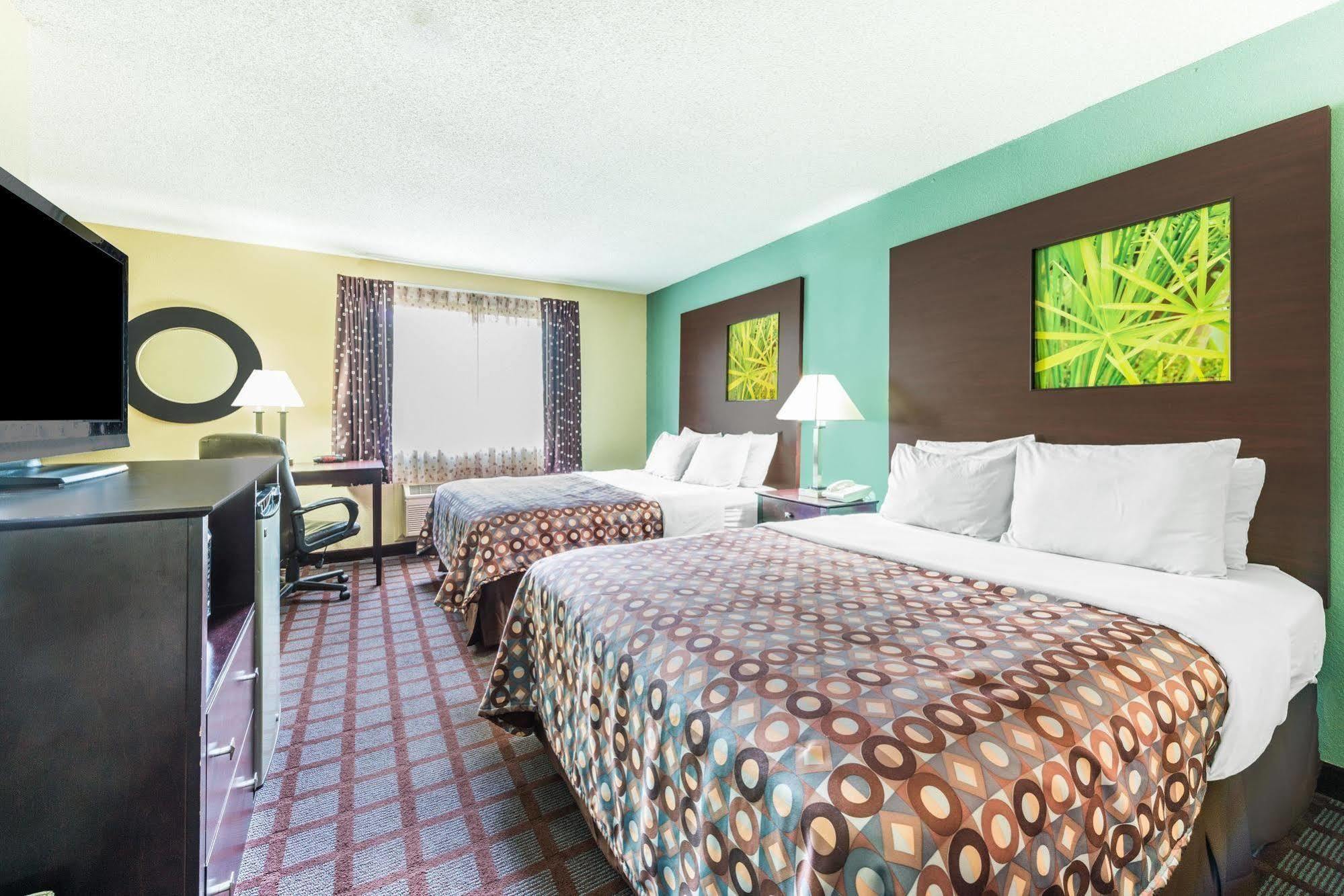 Surestay Plus Hotel By Best Western Kearney Екстериор снимка